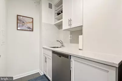 1545 18th Street NW #303, Washington, DC 20036 - Photo 19