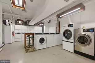 1545 18th St NW, Washington, DC 20036 - Photo 29