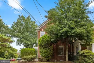1217 Varnum St NE, Washington, DC 20017 - Photo 5