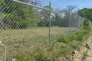 4600 Southern Ave SE, Washington, DC 20019 - Photo 1