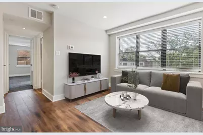 212 Oakwood Street SE #218, Washington, DC 20032 - Photo 3