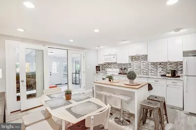 3817 NW Cathedral Avenue NW #GARDEN APARTMENT, Washington, DC 20016 - Photo 9