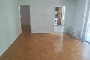 2141 P St NW, Washington, DC 20037 - Photo 5