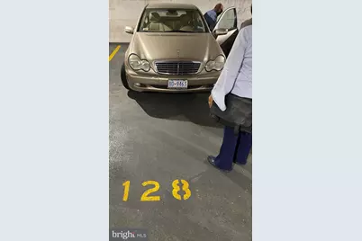 700 7th Street SW #116, Washington, DC 20024 - Photo 9