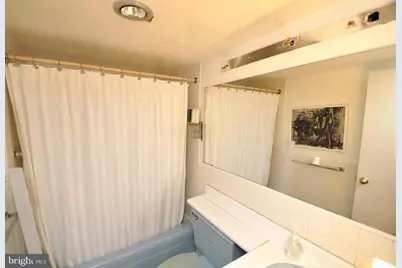 700 7th Street SW #116, Washington, DC 20024 - Photo 7