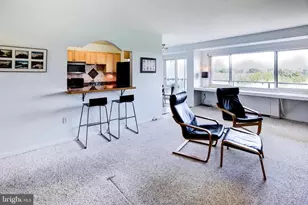 4201 Cathedral Ave NW, Washington, DC 20016 - Photo 17