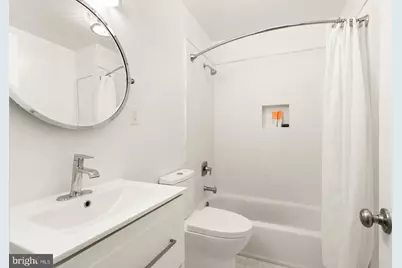 1855 Calvert Street NW #101, Washington, DC 20009 - Photo 9