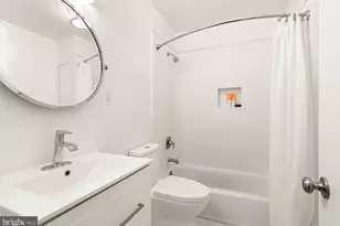 1855 Calvert St NW, Washington, DC 20009 - Photo 9