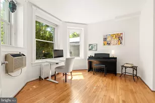 1855 Calvert St NW, Washington, DC 20009 - Photo 11