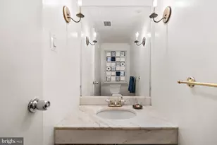 2500 Virginia Ave NW, Washington, DC 20037 - Photo 19