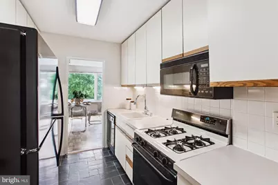 2475 Virginia Avenue NW #321, Washington, DC 20037 - Photo 19