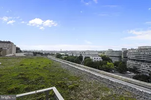 2475 Virginia Ave NW, Washington, DC 20037 - Photo 41