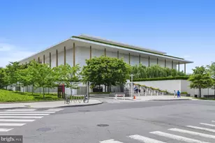 2475 Virginia Ave NW, Washington, DC 20037 - Photo 51