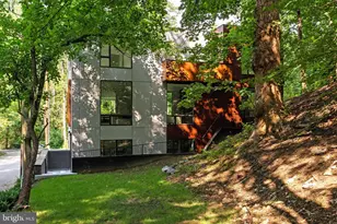 4656 Broad Branch Rd NW, Washington, DC 20008 - Photo 27