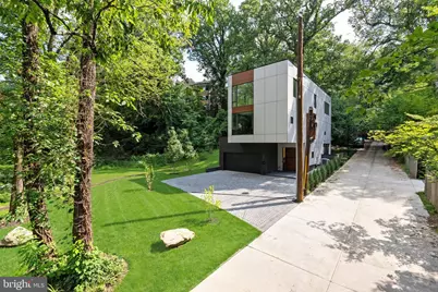 4656 Broad Branch Road NW, Washington, DC 20008 - Photo 3