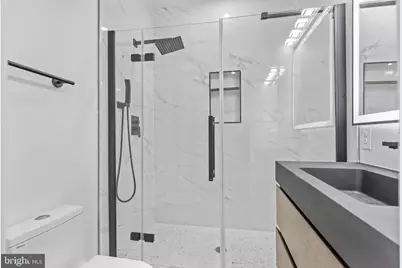 4320 Burns Street SE, Washington, DC 20019 - Photo 15