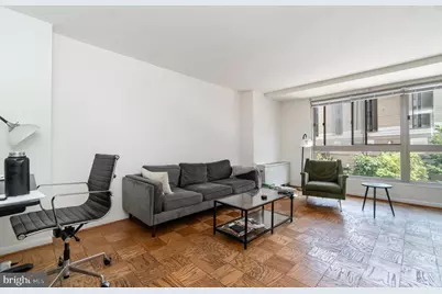 922 24th Street NW #313, Washington, DC 20037 - Photo 3