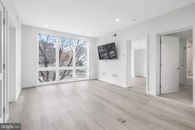 3709 New Hampshire Avenue NW #204, Washington, DC 20010 - Photo 5