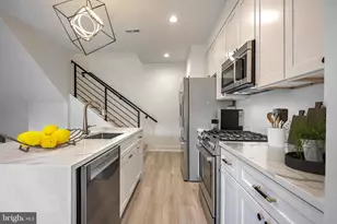 1619 Isherwood St NE, Washington, DC 20002 - Photo 3