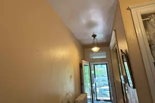 1121 8th St NE, Washington, DC 20002 - Photo 9