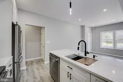 832 19th Street NE #B, Washington, DC 20002 - Photo 7