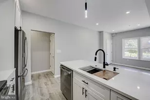 832 19th St NE, Washington, DC 20002 - Photo 7