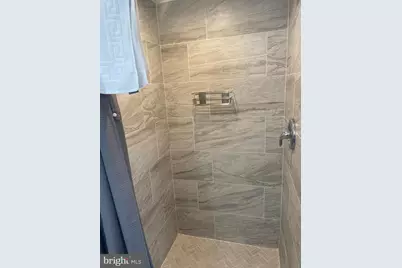 906 I Street SE #1, Washington, DC 20003 - Photo 11