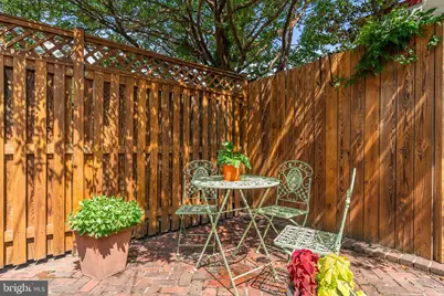 328 A Street NE, Washington, DC 20002 - Photo 17