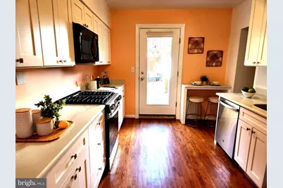 328 A Street NE, Washington, DC 20002 - Photo 7