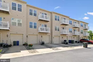 2506 Hurston Ln NE, Washington, DC 20018 - Photo 23