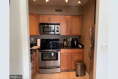 3609 38th Street NW #303, Washington, DC 20016 - Photo 7