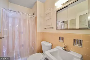 2475 Virginia Ave NW, Washington, DC 20037 - Photo 27