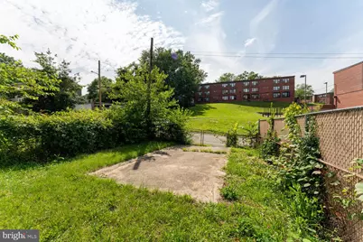 212 Division Avenue NE, Washington, DC 20019 - Photo 17