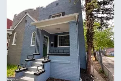 13 53rd Place SE, Washington, DC 20019 - Photo 3