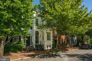 1423 34th St NW, Washington, DC 20007 - Photo 1