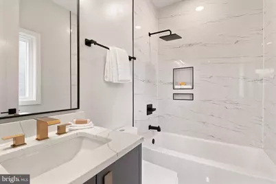 6008 34th Place NW, Washington, DC 20015 - Photo 43