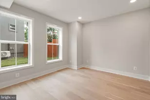 6008 34th Pl NW, Washington, DC 20015 - Photo 27