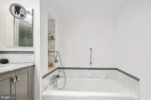 700 New Hampshire Ave NW, Washington, DC 20037 - Photo 29