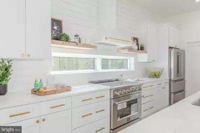 1615 Irving Street NE, Washington, DC 20018 - Photo 11