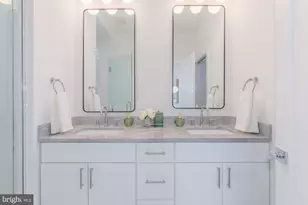 1615 Irving St NE, Washington, DC 20018 - Photo 17