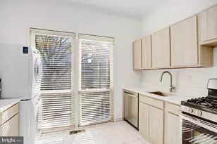 42 G St SW, Washington, DC 20024 - Photo 11