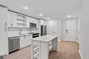 4000 Wisconsin Ave NW, Washington, DC 20016 - Photo 7