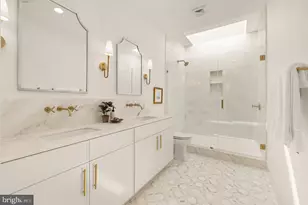 311 5th St SE, Washington, DC 20003 - Photo 15