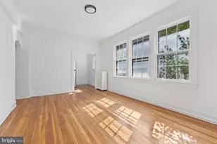 2707 Adams Mill Rd NW, Washington, DC 20009 - Photo 5