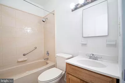 1669 Columbia Road NW #109, Washington, DC 20009 - Photo 21