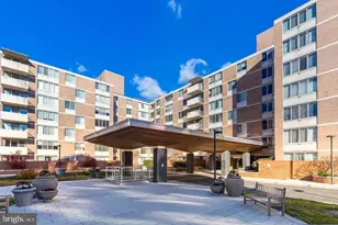 2939 Van Ness St NW, Washington, DC 20008 - Photo 19