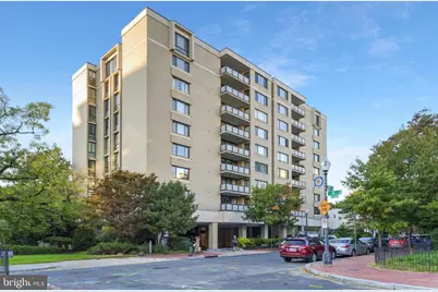 800 25th Street NW #806, Washington, DC 20037 - Photo 1