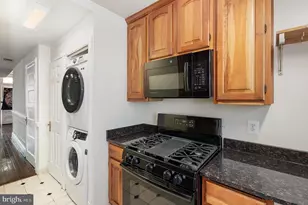 716 4th St NE, Washington, DC 20002 - Photo 9