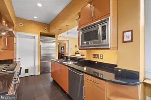 2816 27th St NW, Washington, DC 20008 - Photo 17