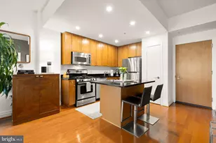 2120 Vermont Ave NW, Washington, DC 20001 - Photo 9